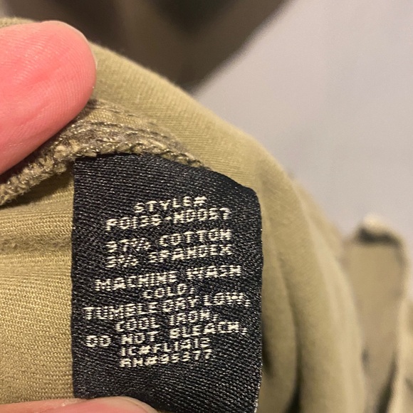 Sanctuary Women's Kakhi Green Utility Pants Size 29 - Picture 6 of 6